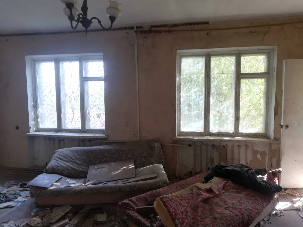 Продаж будинку та земельної ділянки м.Жмеринка, вул.Зоряна,