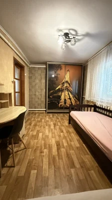 Продам гарний будинок