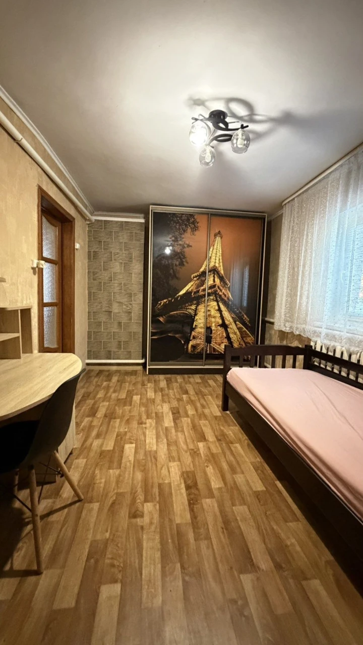 Продам гарний будинок