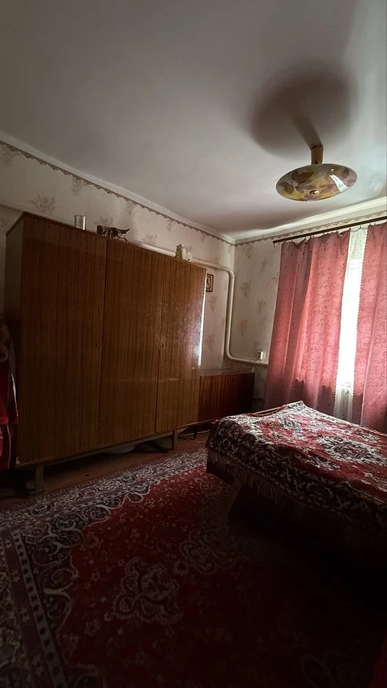 ВІД ВЛАСНИКА Центр міста. Продам частину будинку житлова пло