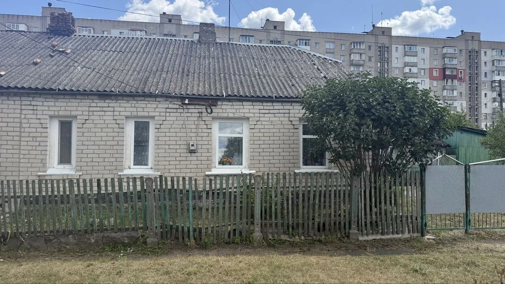 ВІД ВЛАСНИКА Центр міста. Продам частину будинку житлова пло