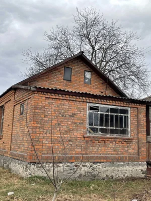 Продам будинок (без внутрішніх робіт)