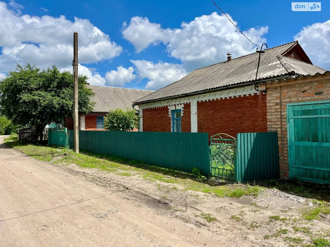 Продаж Дім