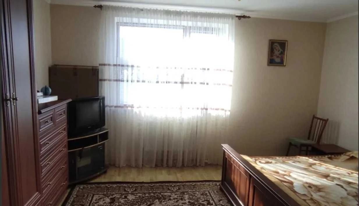 (8) Продам будинок в м. Липовець 3573