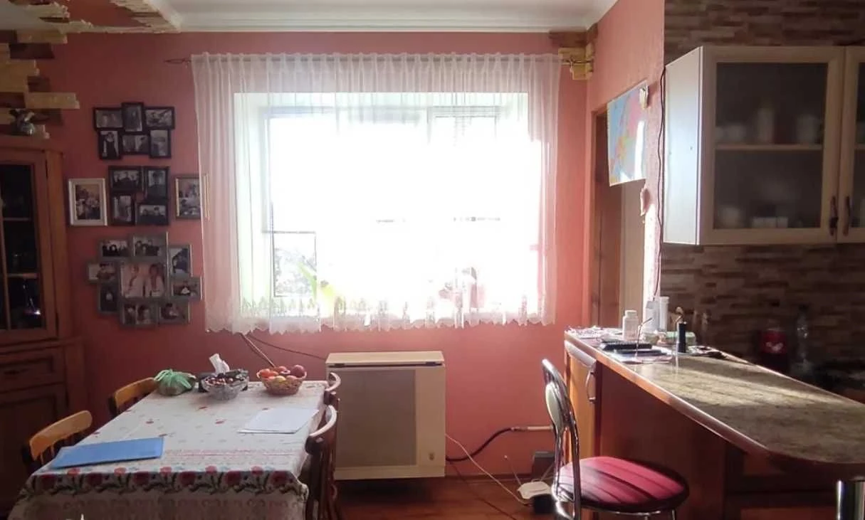 (8) Продам будинок в м. Липовець 3573