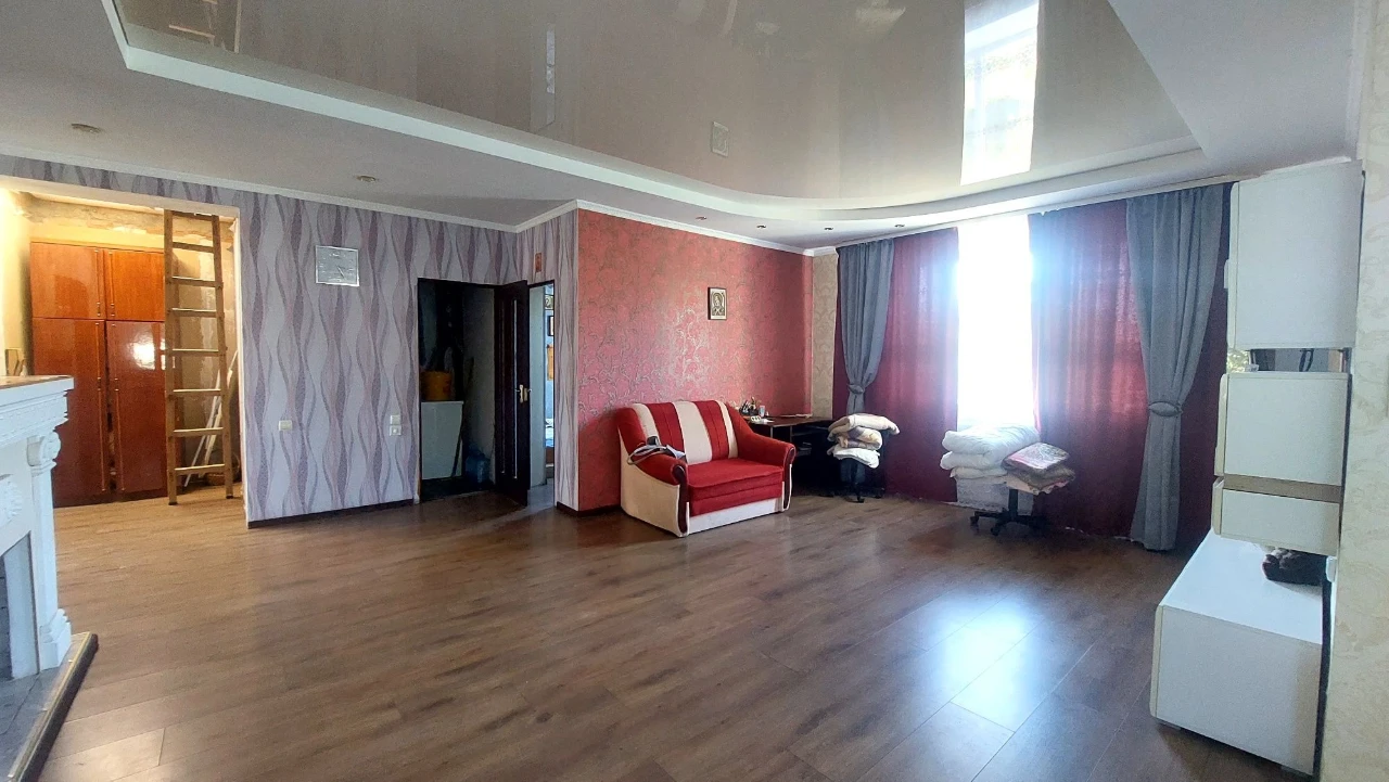 Продам будинок. Вул.Острівська,26д.