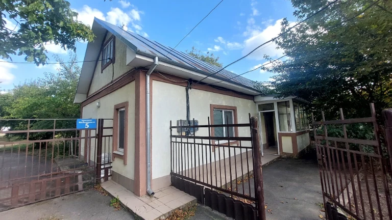 Продам будинок. Пр-т Незалежності,5а.