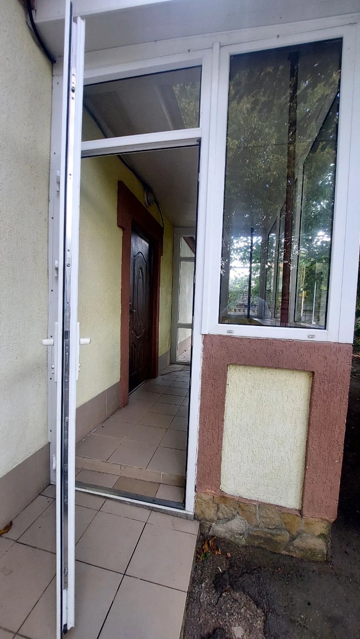 Продам будинок. Пр-т Незалежності,5а.
