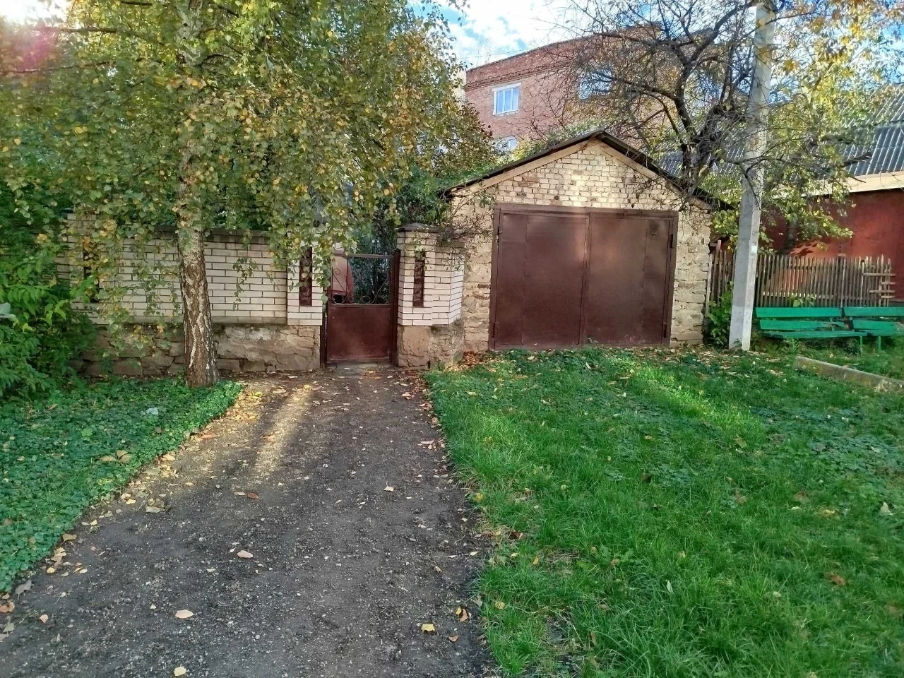 Продається будинок у центральній частині міста