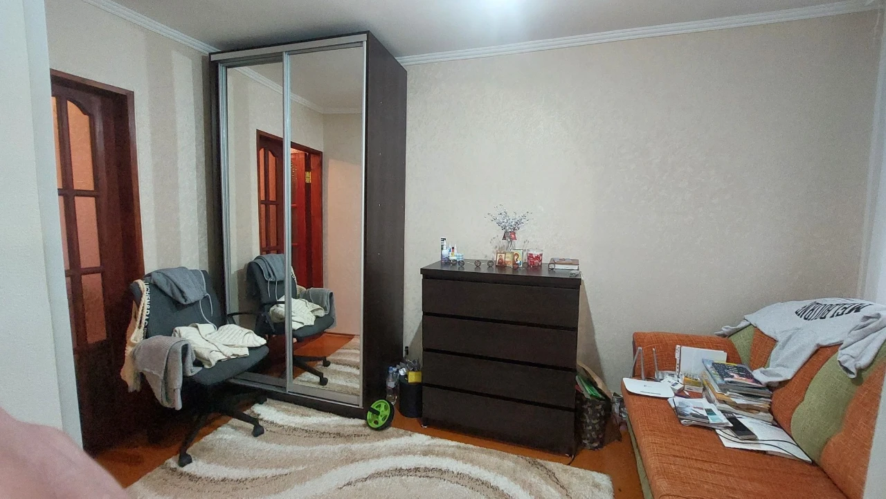 Продам будинок. Вул.Грушевського,70.