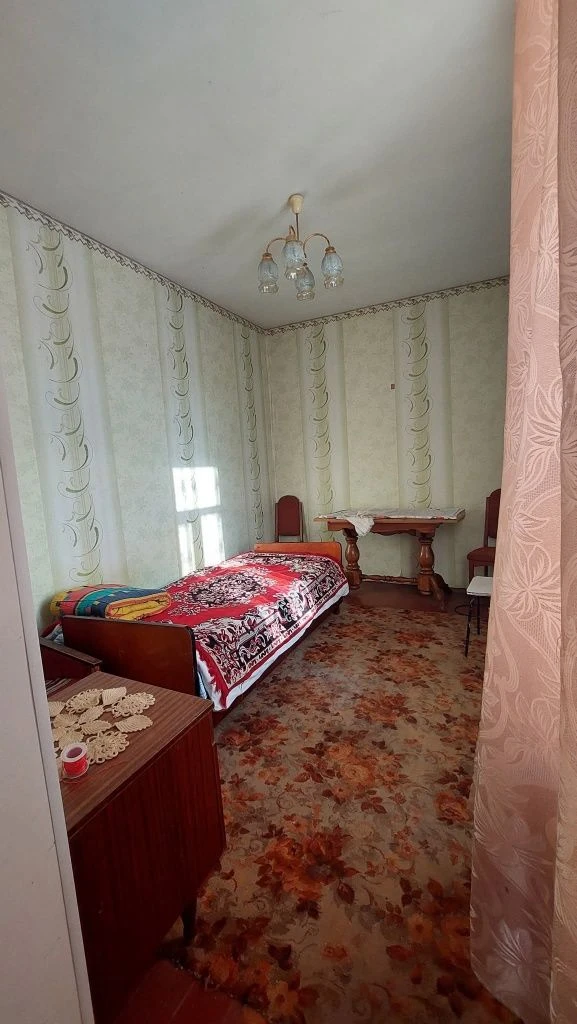Продам частину будинку. Вул.Сагайдачного,7.