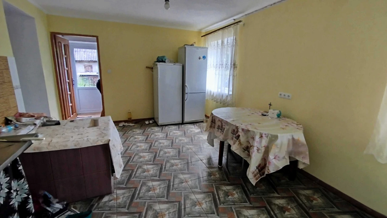 Продається будинок у с. Конева