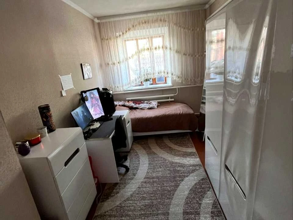 Будинок. Немирів, Соборна вул.