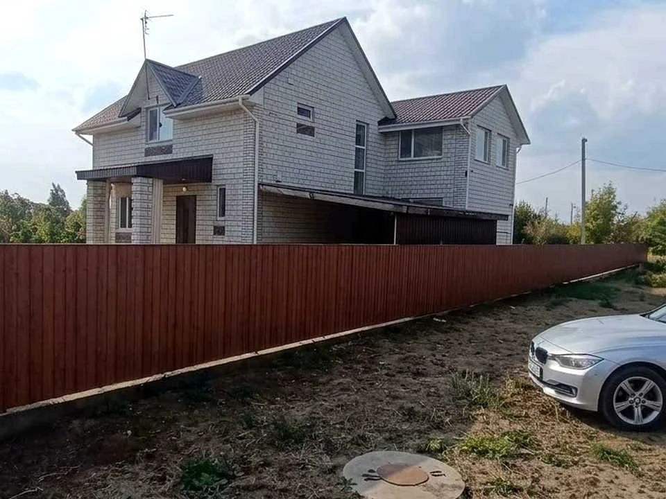 Будинок. Немирів, Миру