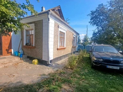Продаж будинку з ділянкою на 8 соток, 77 кв. м., м. Немирів,
