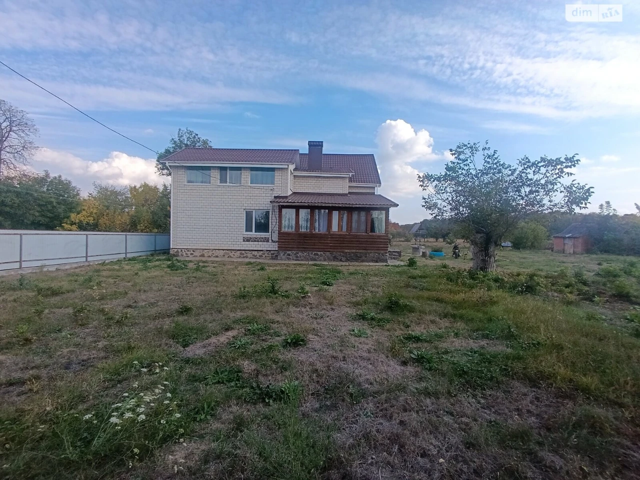 Продаж Дім