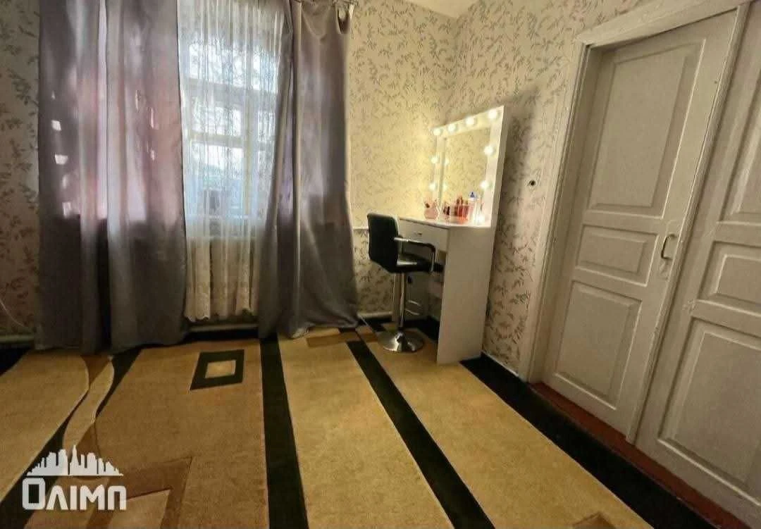 Продаж будинку в центрі Немирова 4374