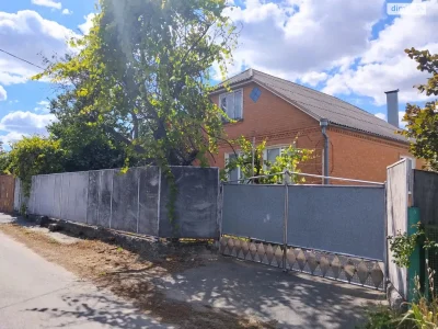 Продаж Дім