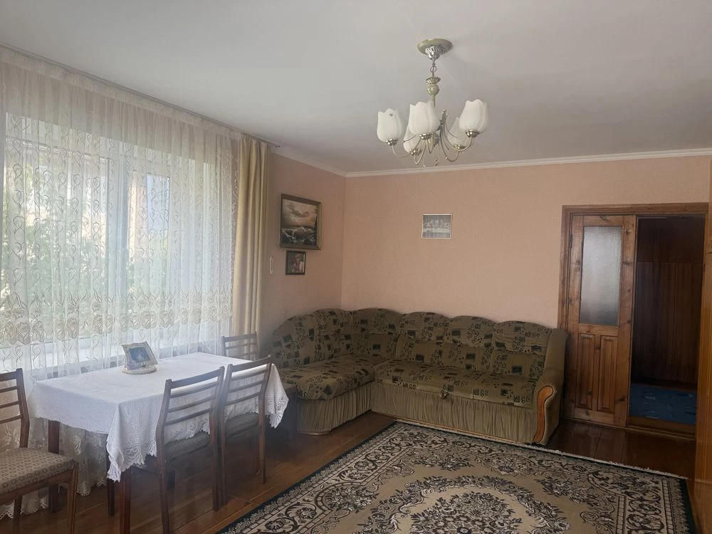 Продаж будинку на новобудовах Богдана