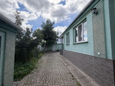 Продаж будинку в районі поліції