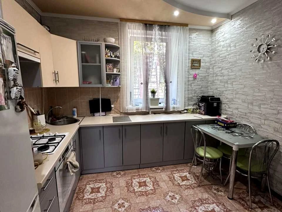 House. Sharhorod, Свято Florianka
