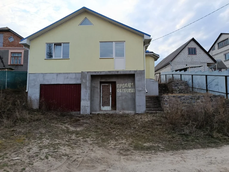 Подається будинок