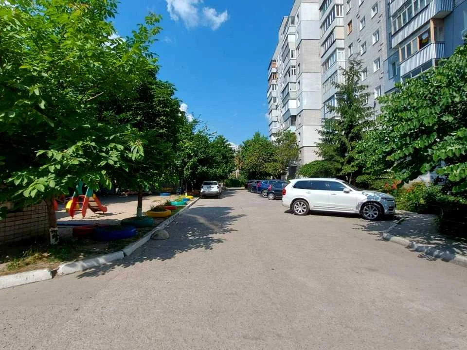 Квартира. Дніпро, Знам'янська вул. (Прапорна)