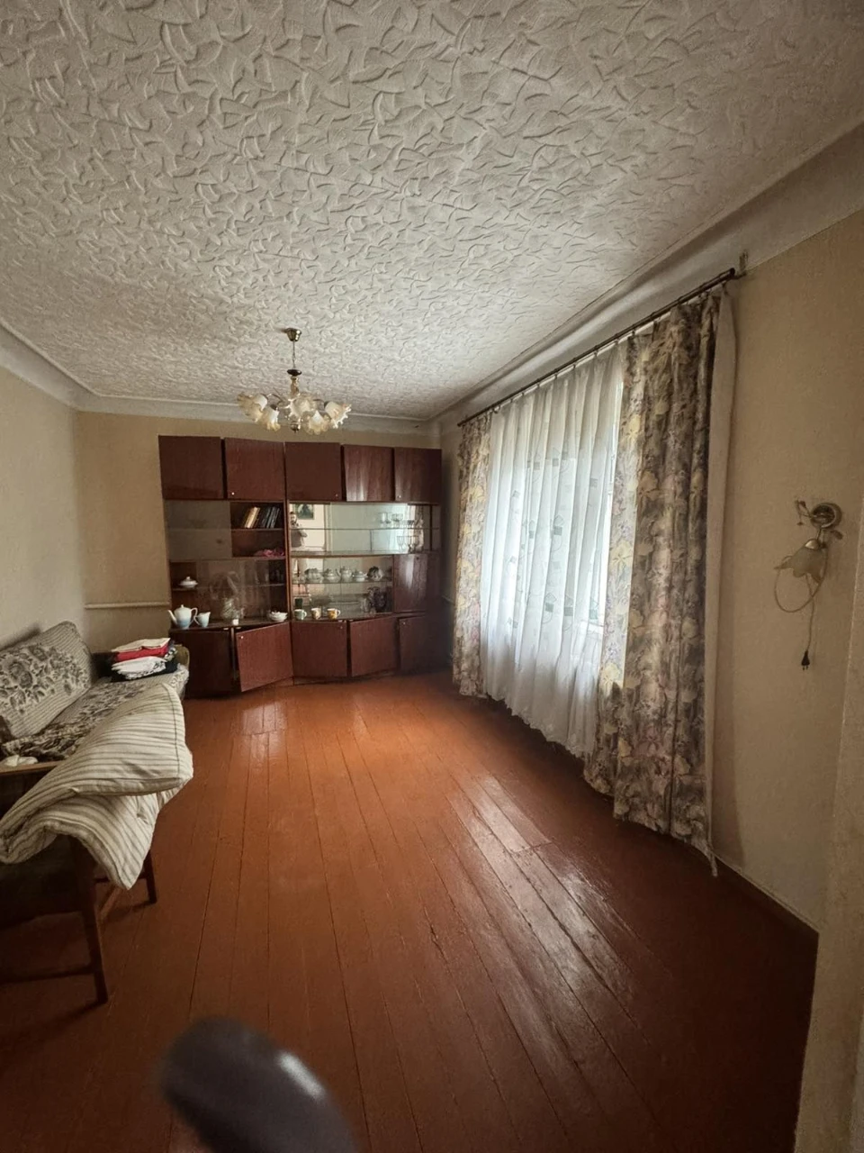 Продам гарний будинок житло хата дом цегляний