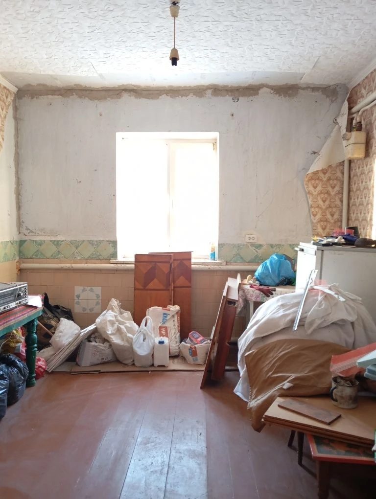 Продам будинок на 40 сот.землі!Ціну знижено!