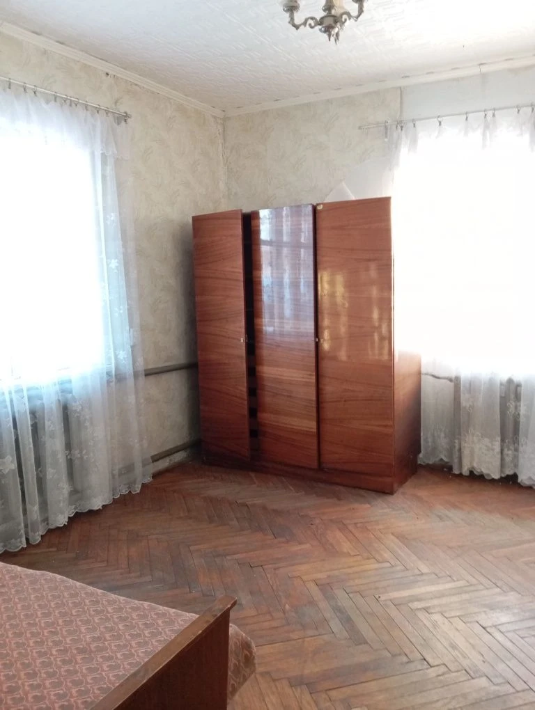 Продам будинок на 40 сот.землі!Ціну знижено!