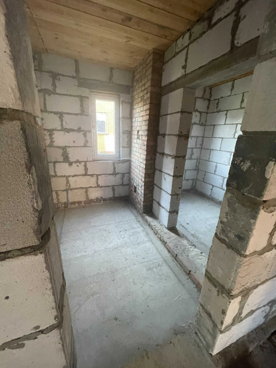Продам двоповерховий будинок 165 м² + додатковий будиночок |