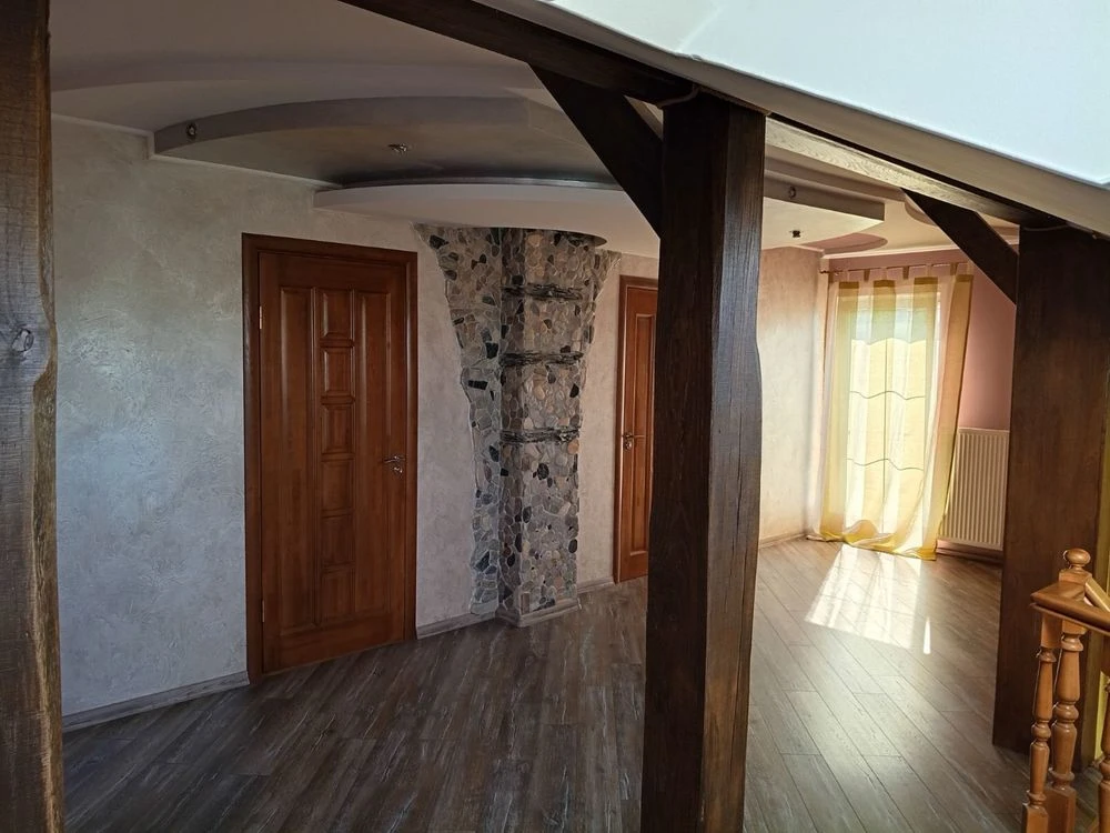 Продам будинок  3 хв від центру Ковеля