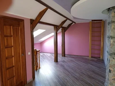 Продам будинок  3 хв від центру Ковеля