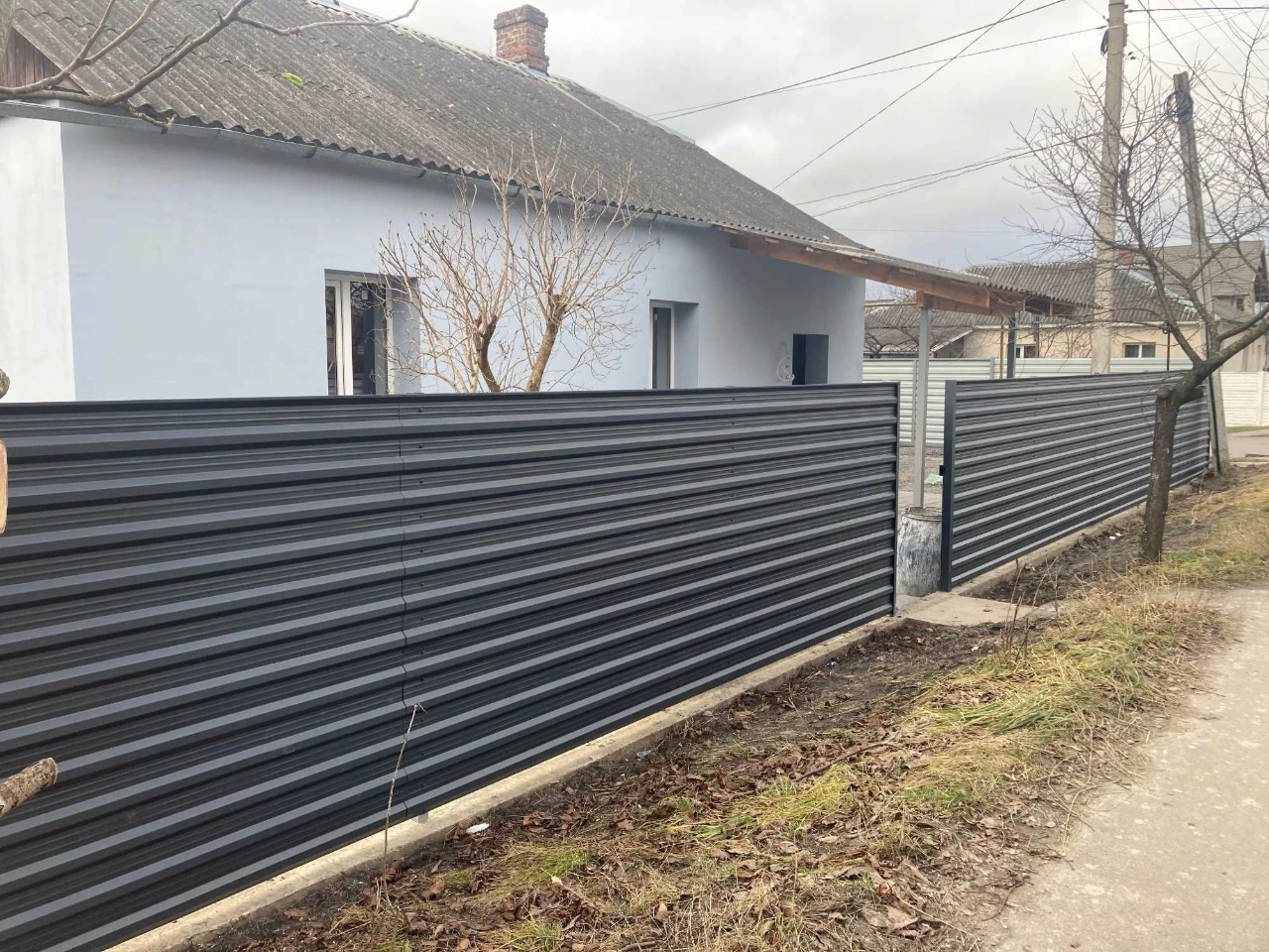 Частина будинку по вулиці Грушевського