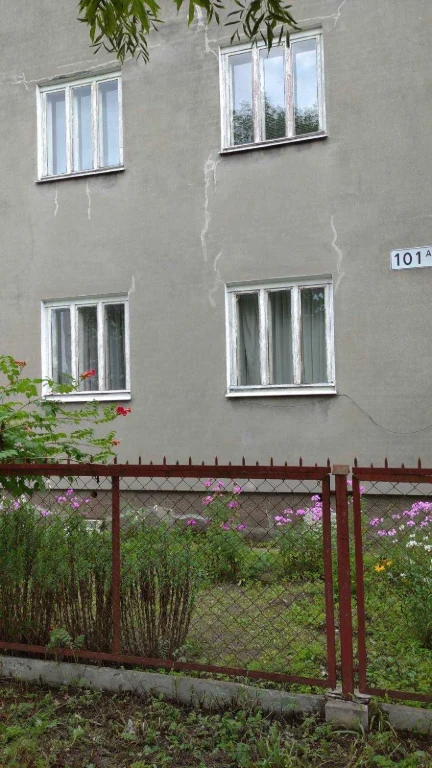 Продаж двохповерхового будинку