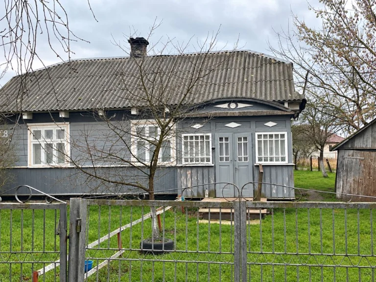 Продам будинок  в місті Любомль