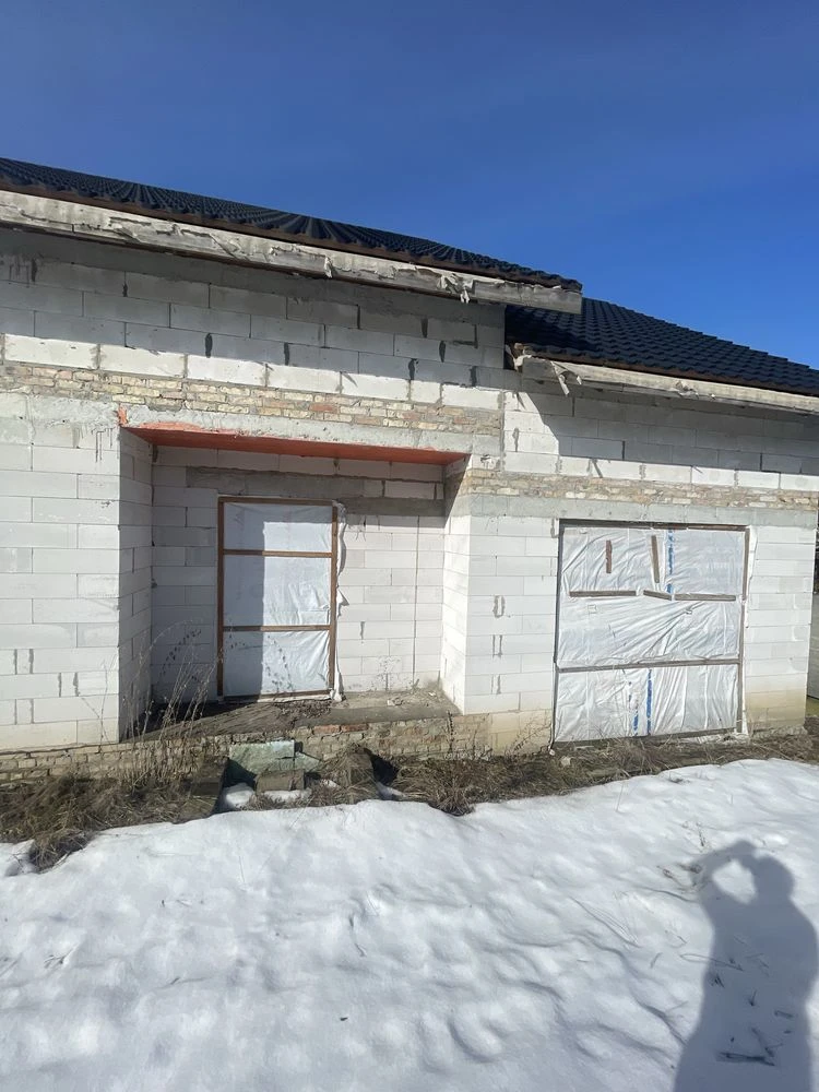 Продам будинок, недобудова