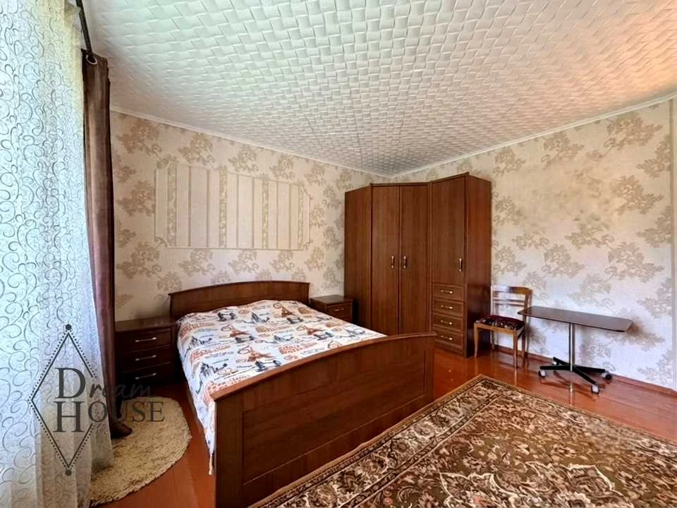 Будинок. Нововолинськ, Митрополита Шептицького вул.