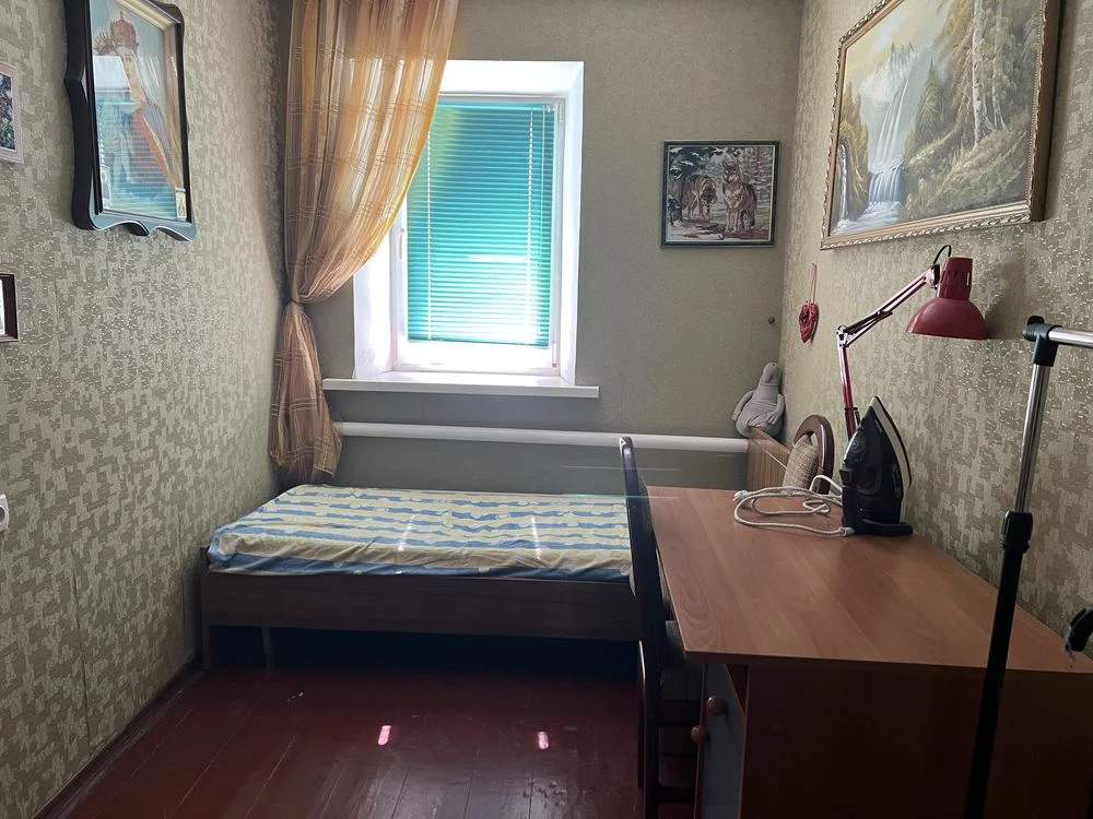 Продам будинок з гаражем