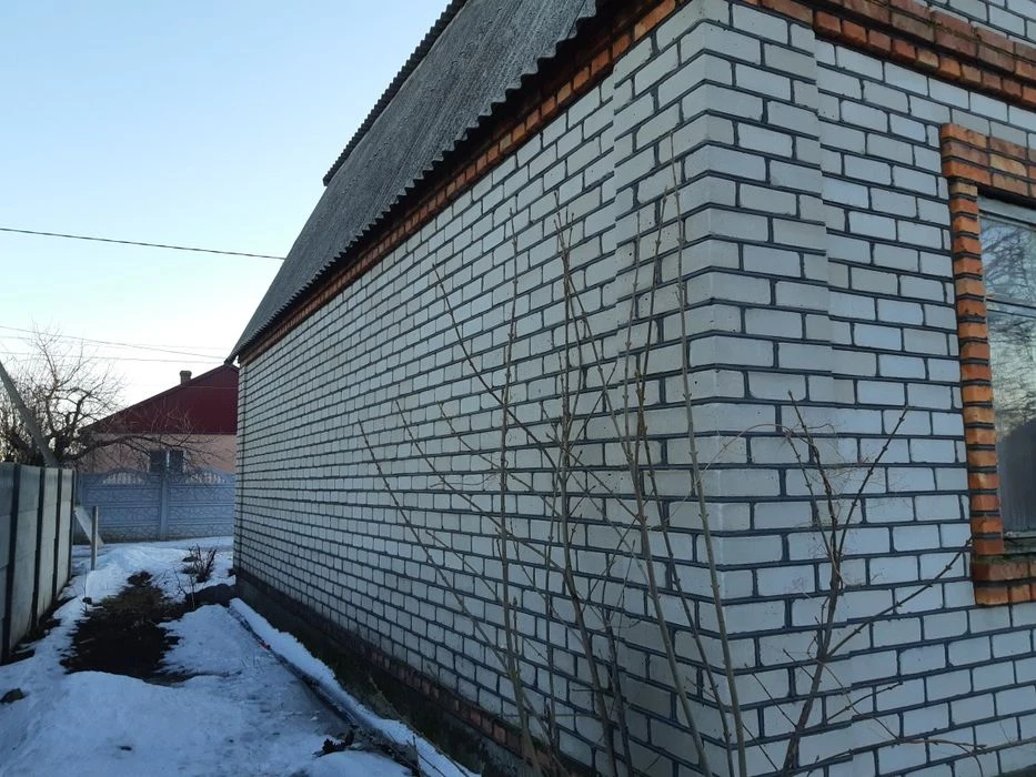 Продам добротный дом