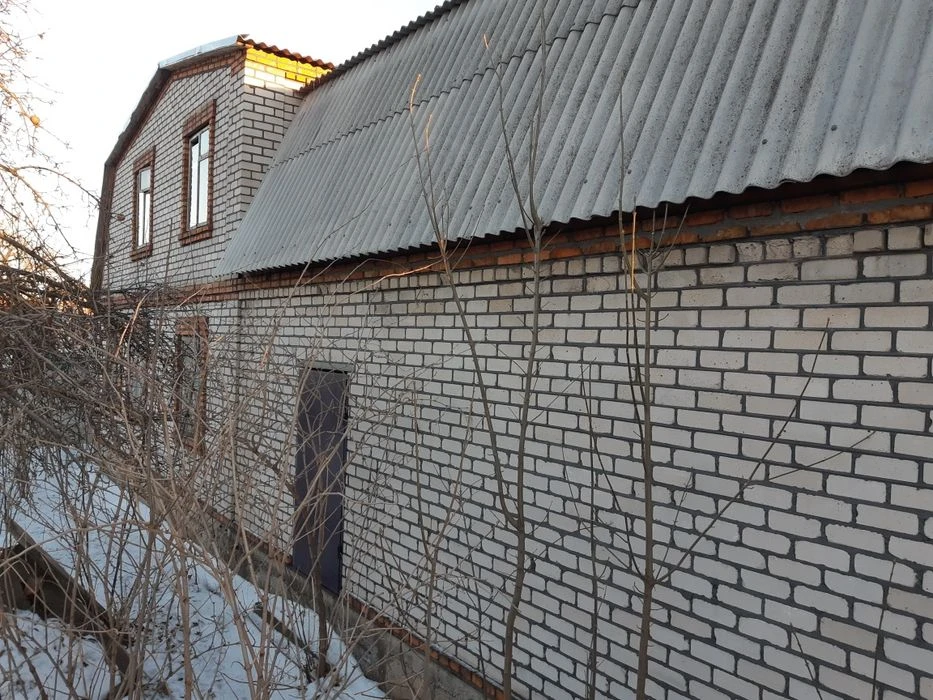 Продам добротный дом