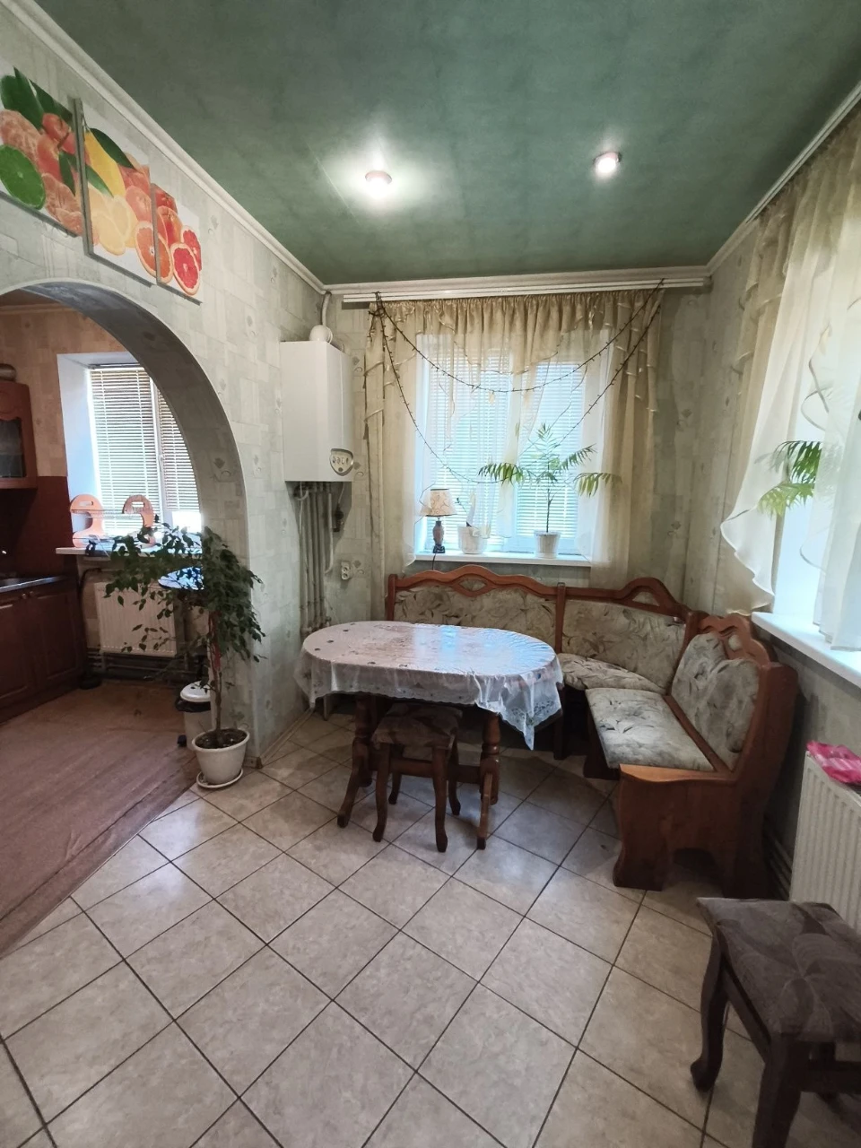 Продам крутезний будинок в місті