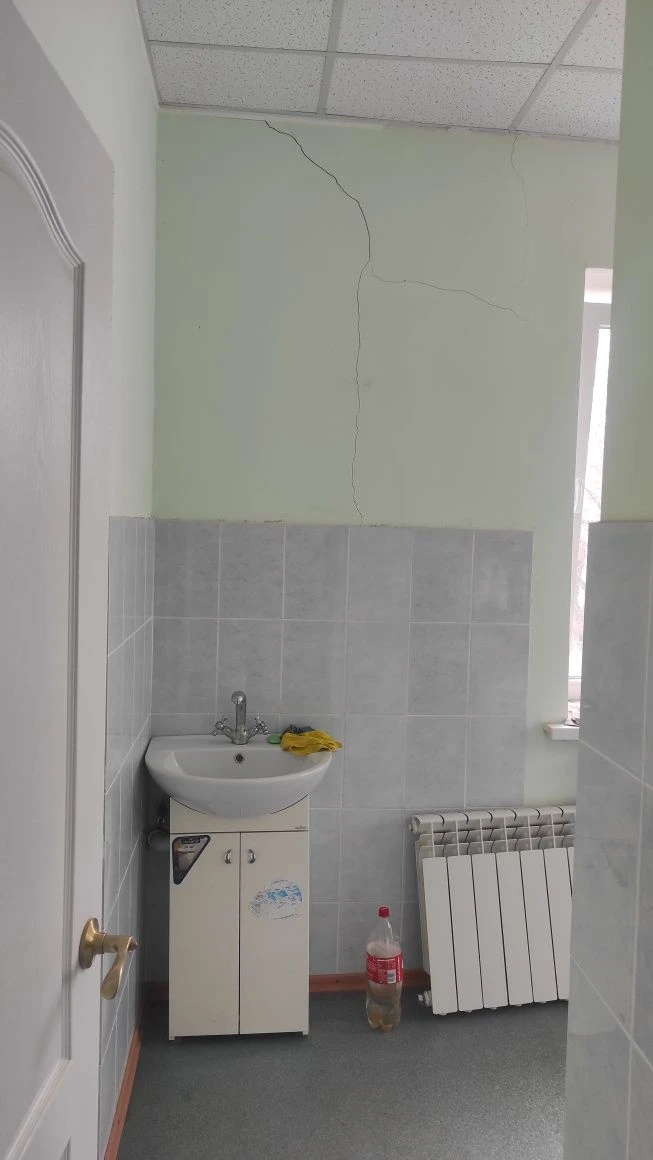Продам часть домика в центре