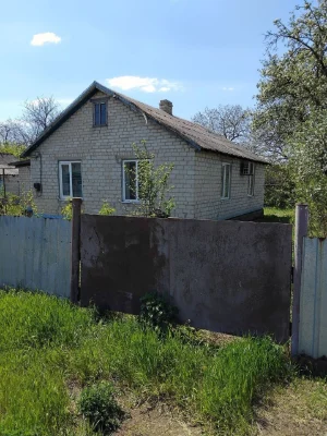 Продаётся кирпичный дом в с. Радужное — 20 км от Вольногорск