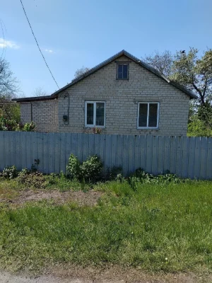 Продаётся кирпичный дом в с. Радужное — 20 км от Вольногорск