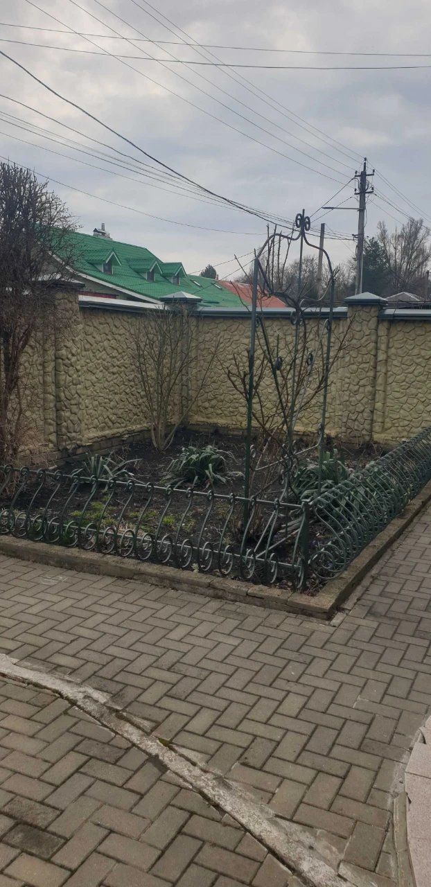 Продам будинок в м.Вільногірськ Дніпропетровської області.