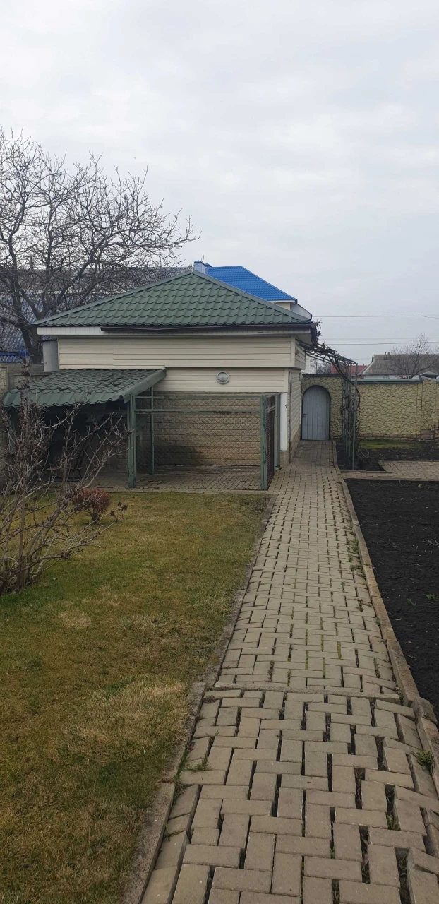 Продам будинок в м.Вільногірськ Дніпропетровської області.