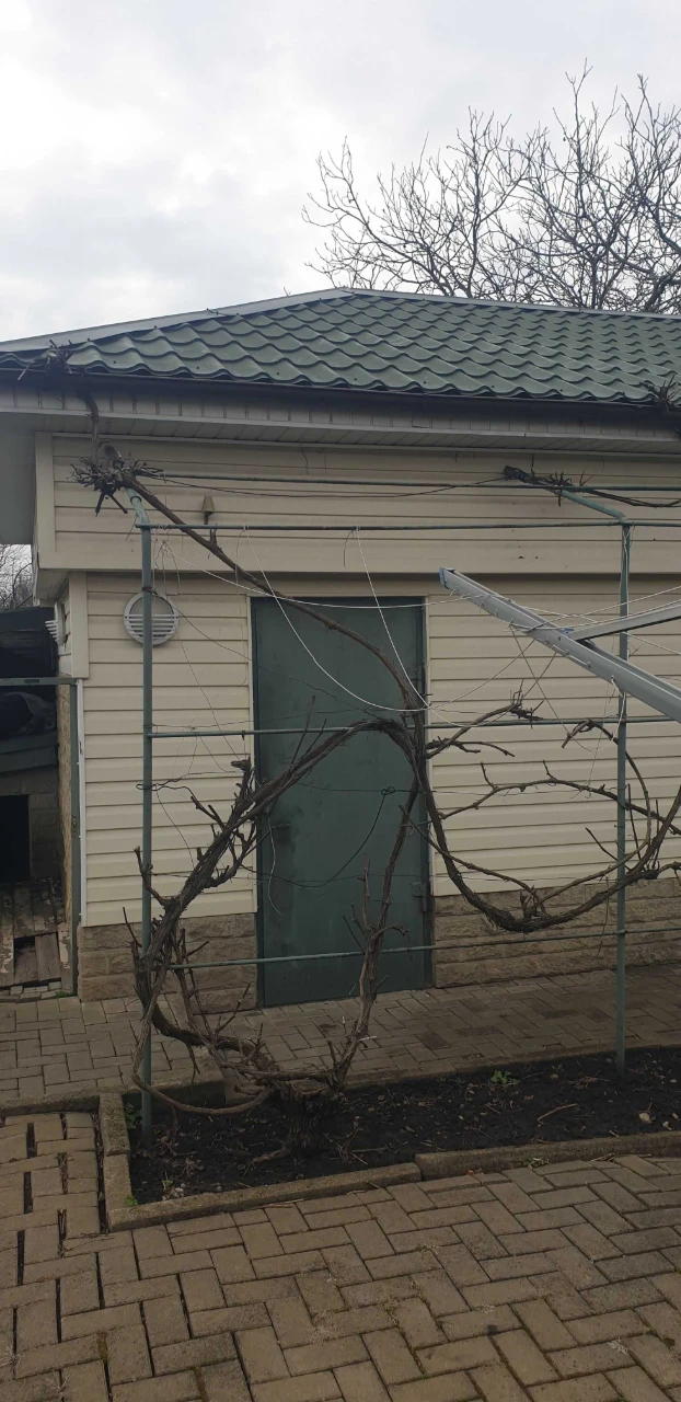 Продам будинок в м.Вільногірськ Дніпропетровської області.