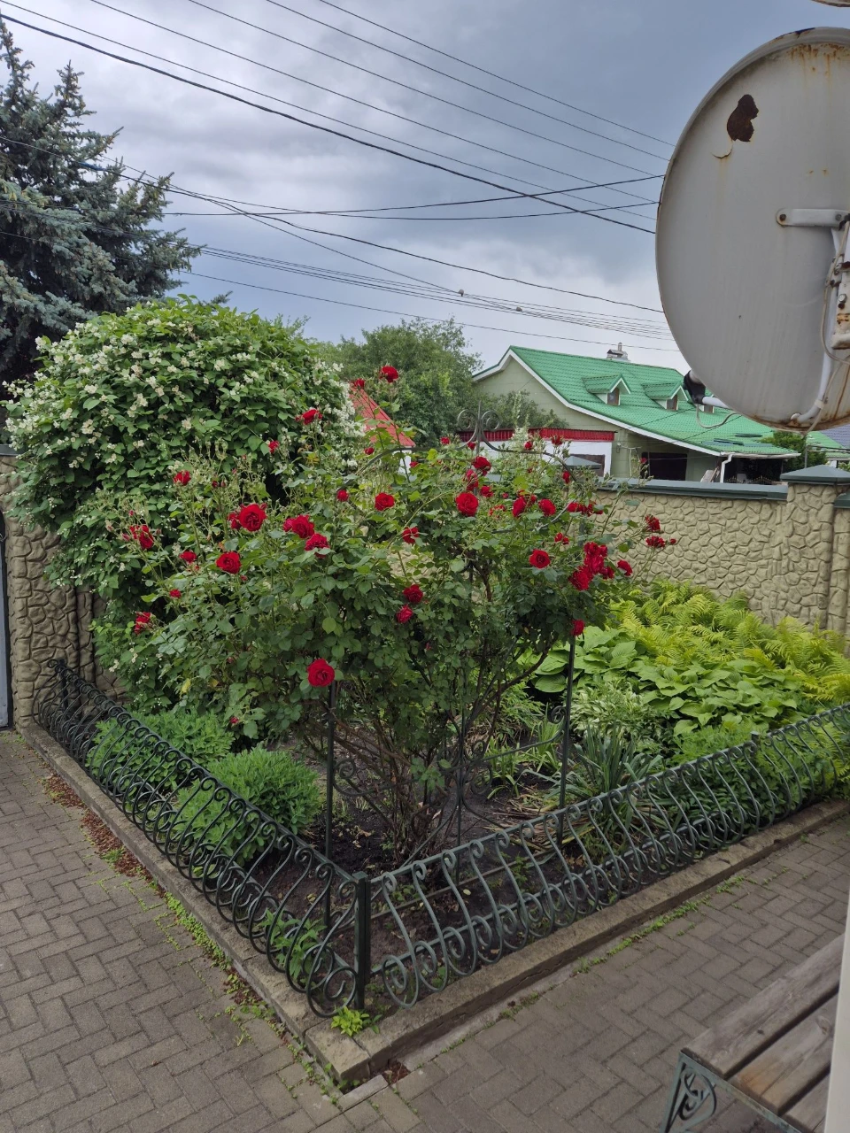 Продам будинок в м.Вільногірськ Дніпропетровської області.