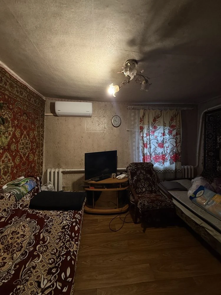 Продаж півбудинку 30 м2, район Шайби, YES
